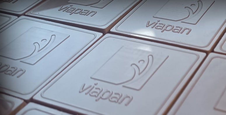 viapan céges csokoládé